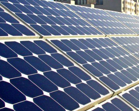 發展光伏發電拔窮根增收入