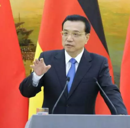 李克強:集中攻克霧霾成因 該花多少錢就花多少錢