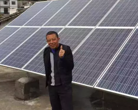 中國首個依靠光伏脫貧的電站業主誕生!!!