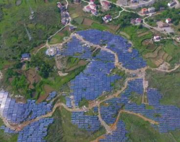 湖南婁底活光伏扶貧政 3年完成498個貧困村光伏電站建設