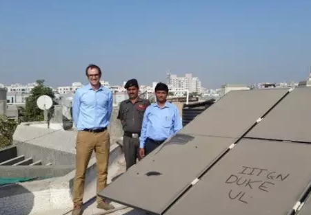 驚!污染可能導致太陽能電池板發電效率降低25%