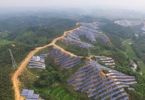 安徽光伏扶貧電站全部實(shí)現(xiàn)并網(wǎng)發(fā)電！