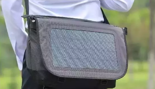 你看這些地方都裝上光伏電站，每年能省一半電費！