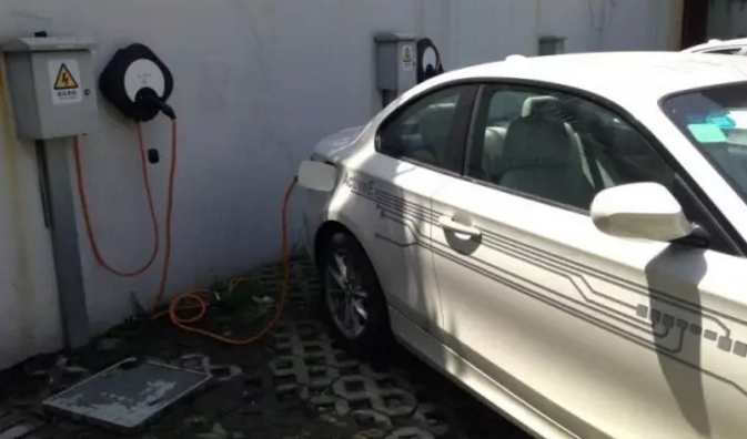 發輸配用-儲能的四種典型應用場景及案例