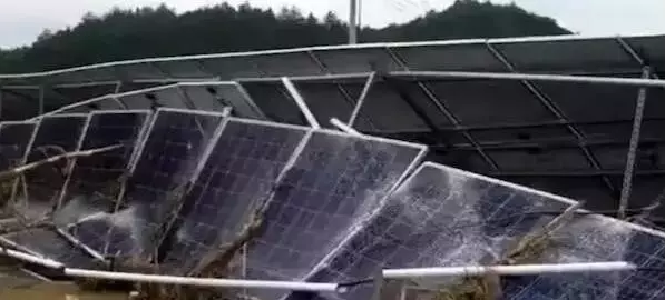 同樣裝個屋頂光伏電站，為啥我家花了4萬，他家卻只用了2.5萬？