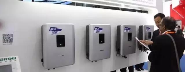 同樣裝個屋頂光伏電站，為啥我家花了4萬，他家卻只用了2.5萬？