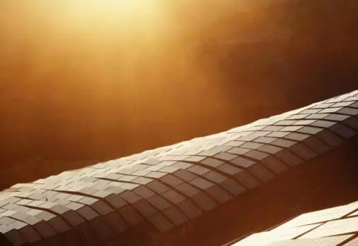 看第二批領(lǐng)跑者基地首個(gè)并網(wǎng)的非平臺(tái)光伏電站是如何煉成的？