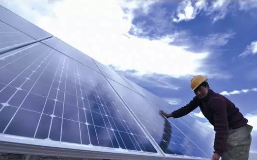 太陽能發電是高收益低風險的投資