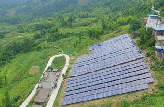 首航新能源攜手億清佳華,助力重慶云陽1MW光伏電站