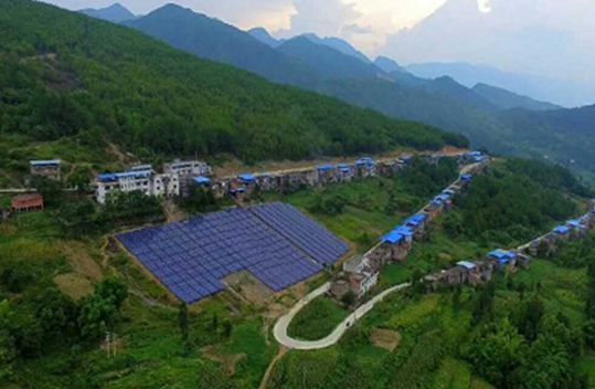 首航新能源攜手億清佳華,助力重慶云陽1MW光伏電站