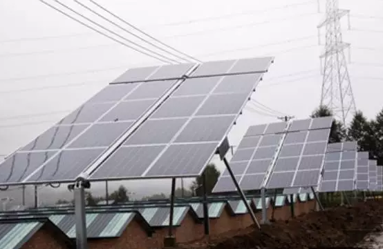 中央領導點贊、地方政府支持，光伏發電究竟有多火？