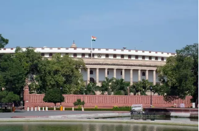 印度將針對中國大陸、臺灣和馬來西亞等市場太陽能電池組件反傾銷應訴期限延長至9月12日