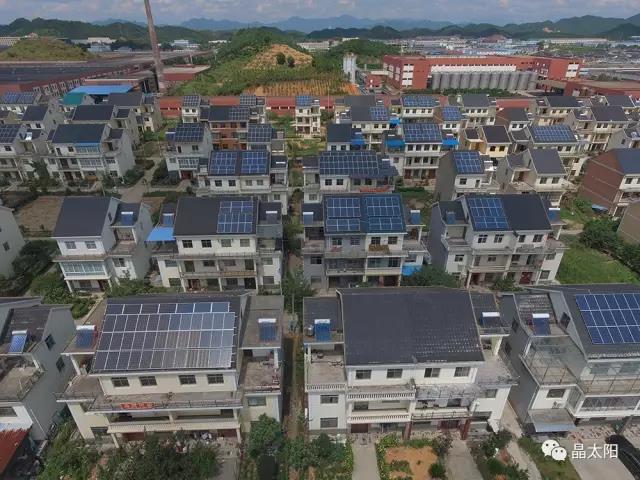 光伏發電每年賺一部Iphone8,抓緊時間安裝了!