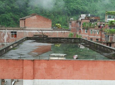 光伏點(diǎn)亮千里圓夢(mèng)路,邊陲傳來(lái)朗朗讀書(shū)聲