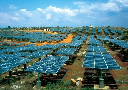 5年40億!分布式光伏運維市場的“平臺”之爭