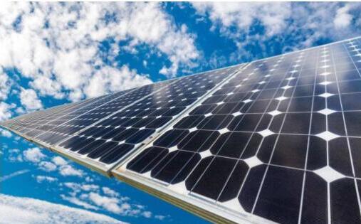 光伏產業迎重大機遇 三大難題仍待破解