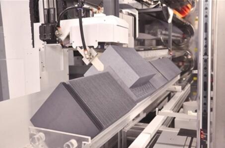 青海光伏產業“光景”無限 光伏“硅谷”正在崛起