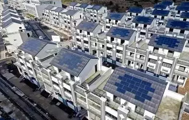 2017”光伏下鄉(xiāng)“開啟了萬(wàn)億級(jí)光伏市場(chǎng)!