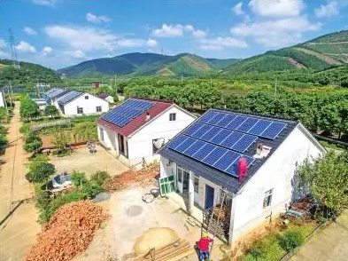 2017&rdquo;光伏下鄉(xiāng)&ldquo;開啟了萬(wàn)億級(jí)光伏市場(chǎng)！