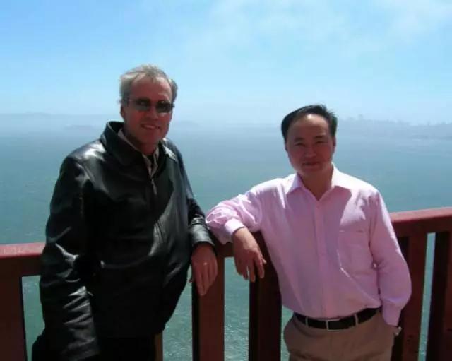 施正榮：僅以此文悼念我的師兄、朋友和同事Stuart Wenham 教授