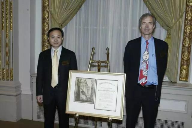 施正榮：僅以此文悼念我的師兄、朋友和同事Stuart Wenham 教授