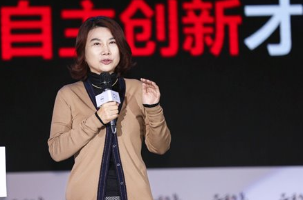 董明珠:連沙特王子都用中國的光伏空調