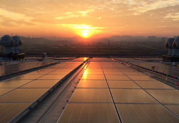 &ldquo;自發(fā)自用，余電上網(wǎng)&rdquo; 菜鳥(niǎo)打造國(guó)內(nèi)最大綠色物流園群