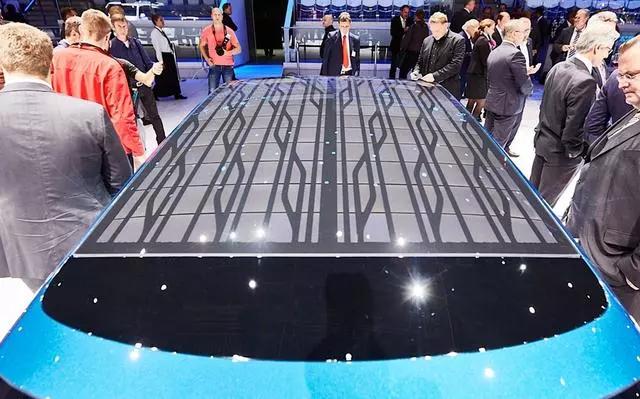 奧迪+漢能光伏車頂:Q6純電動(dòng)Suv將上市、48萬+續(xù)航500km...