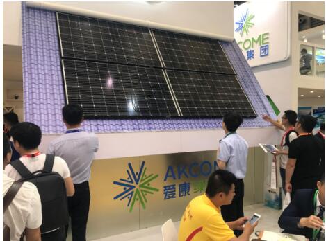 領航2018 愛康綠色家園明星產(chǎn)品驚艷亮相snec展會