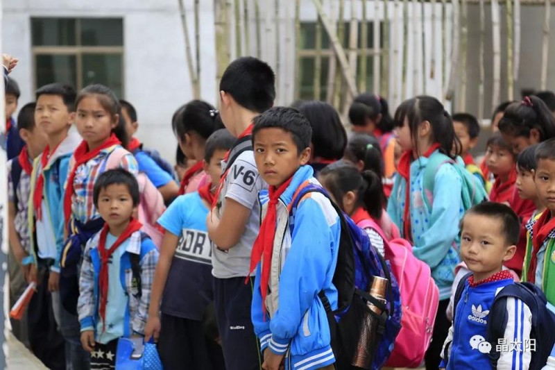 精彩不斷,三晶“智能雙生態(tài)”在SNEC光伏展大放異彩!