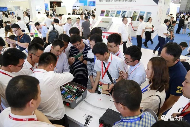 精彩不斷,三晶“智能雙生態(tài)”在SNEC光伏展大放異彩!