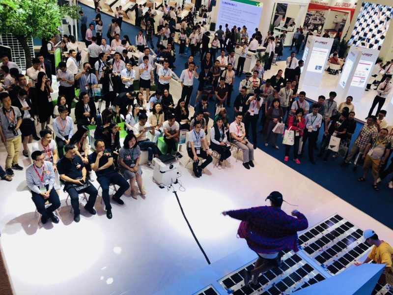 更輕薄更高效更可靠 SNEC翌日瑞元鼎泰攜多款產(chǎn)品重磅發(fā)布