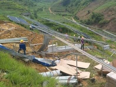 丫他鎮光伏扶貧項目建設進入最后沖刺階段