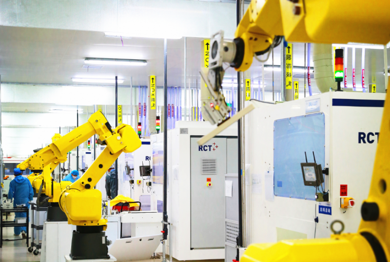 揚州協鑫光伏代表全省職工列隊第十九屆江蘇省運會