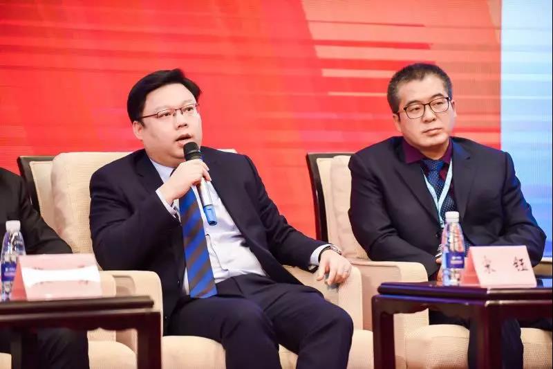 展宇光伏榮膺“2018中國十大分布式光伏系統品牌”權威獎項