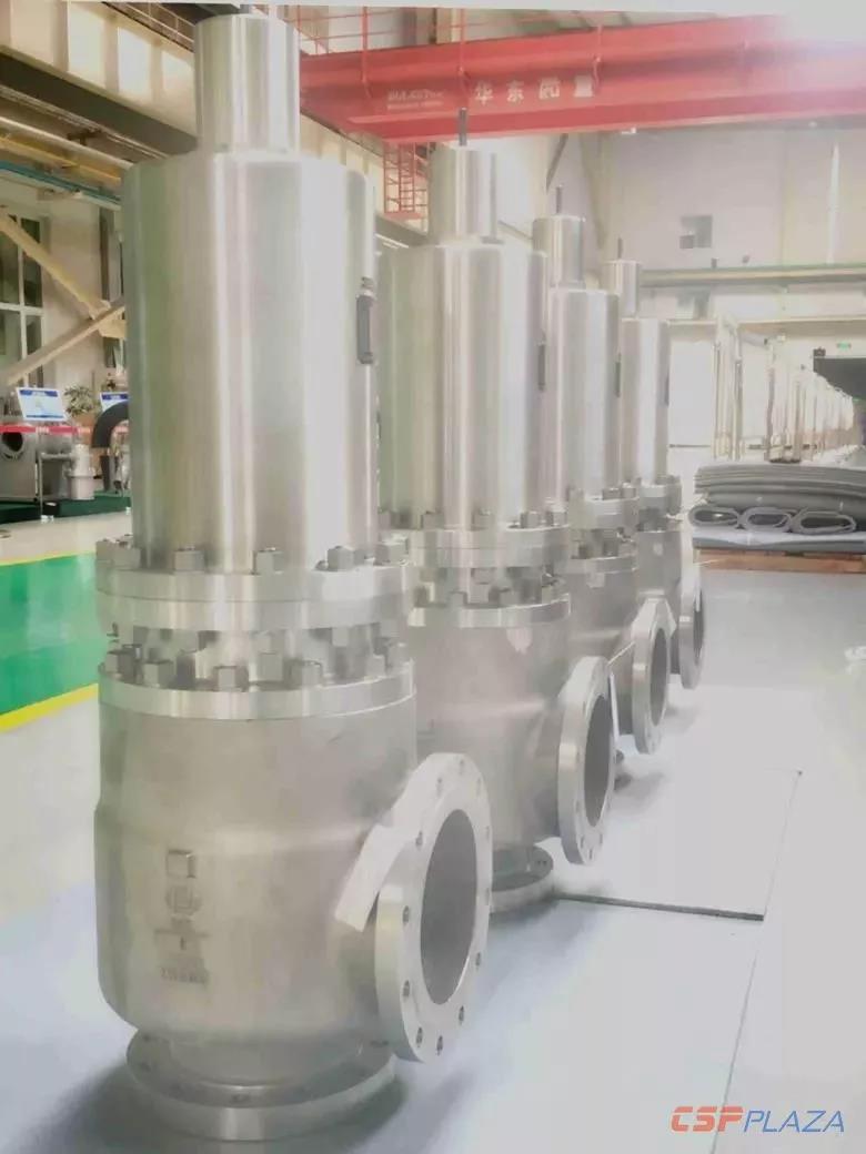 一舉攻克熔鹽安全閥研發(fā)技術(shù)難題,哈電閥門(mén)擎起光熱發(fā)電國(guó)產(chǎn)化大旗